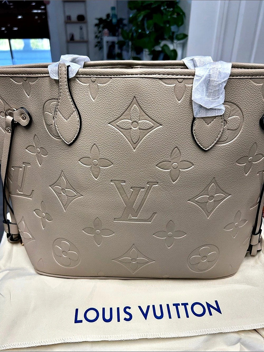Fashion Monogram Beige Tote